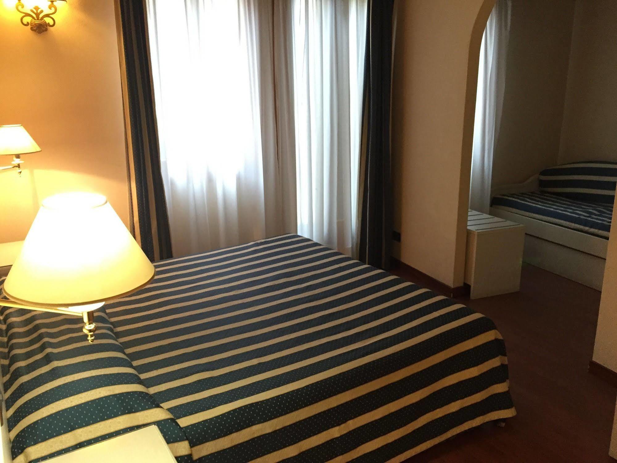 Venice Resorts Luaran gambar